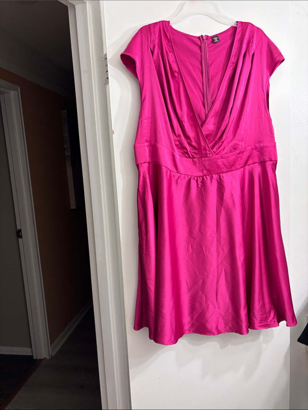 SHEIN Hot Pink V-Neck Cap Sleeve Dress